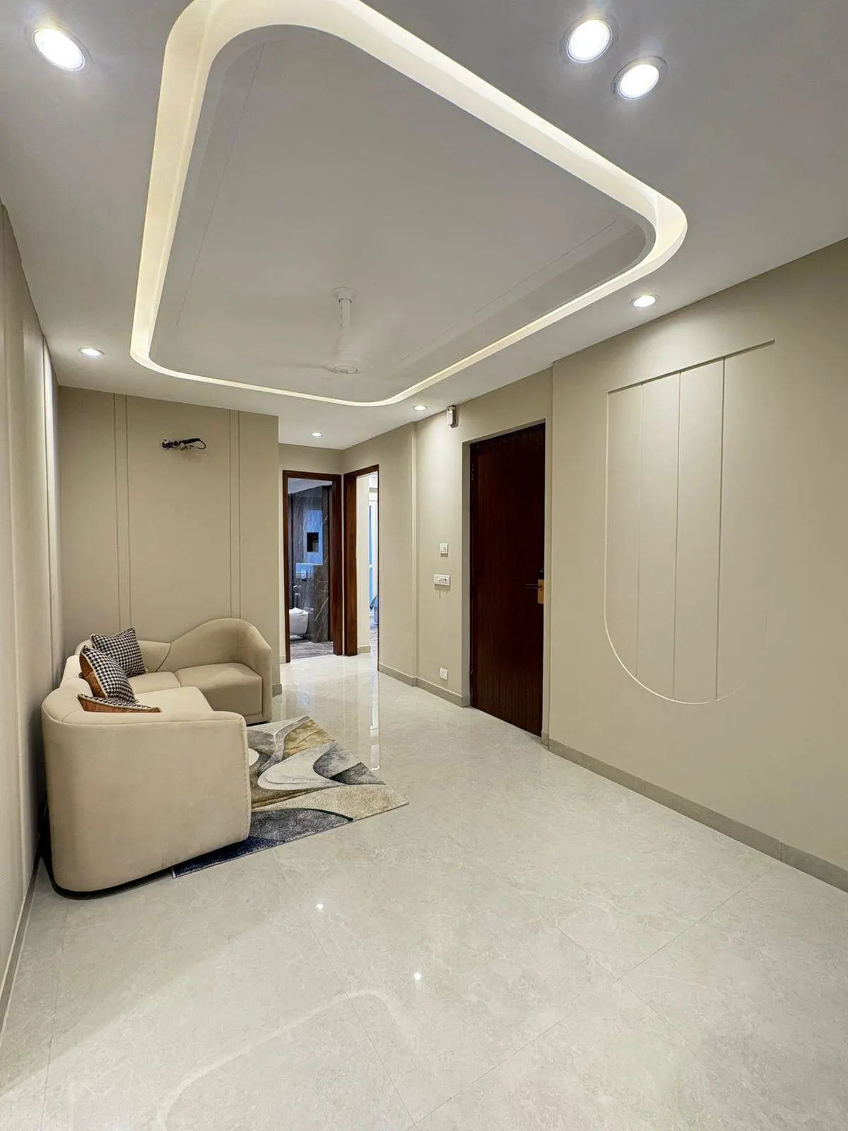 2 BHK Flat in Sector 76, Gurgaon