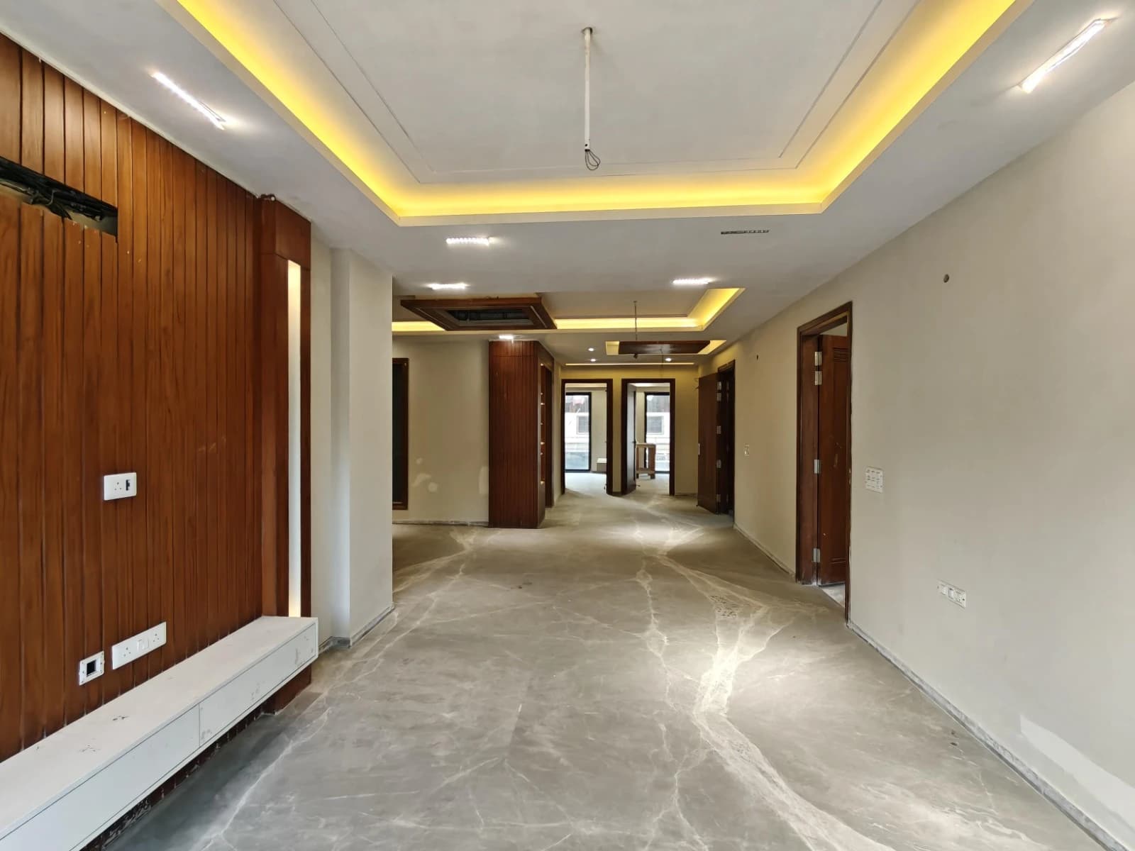 2 BHK Flat in Sector 41, Gurgaon