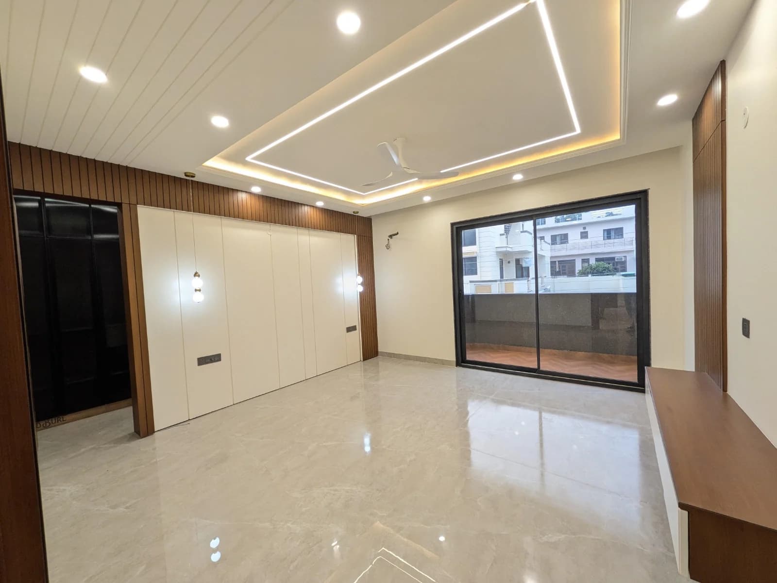 2 BHK Flat in Sector 76, Gurgaon