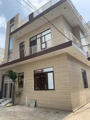 2 BHK Flat in Sector 3, Gurgaon