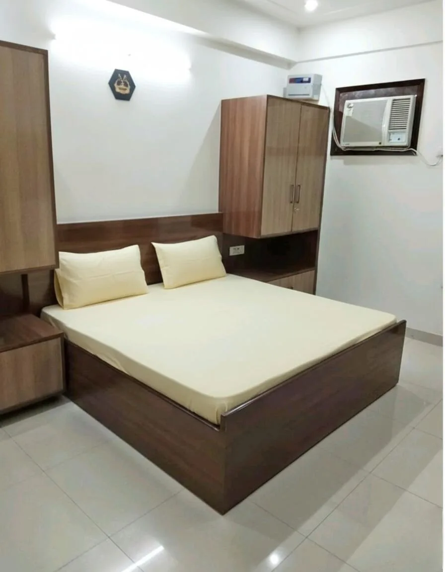 2 BHK Flat in Sector 2, Gurgaon